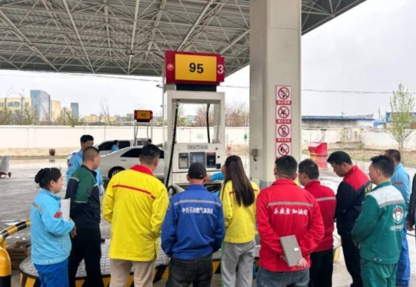 配资行情 燃油车市场新动向：均价上涨背景下，朗逸夺得销量冠军